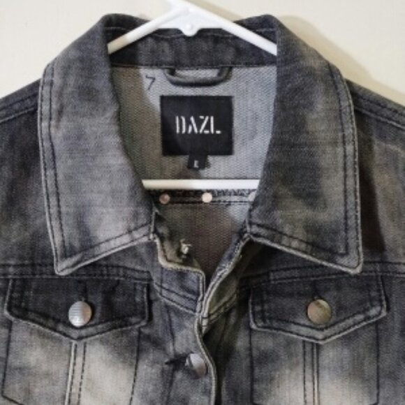 DAZL whitewashed black denim vest with fringe on back - girls XL/women's small - Picture 5 of 6